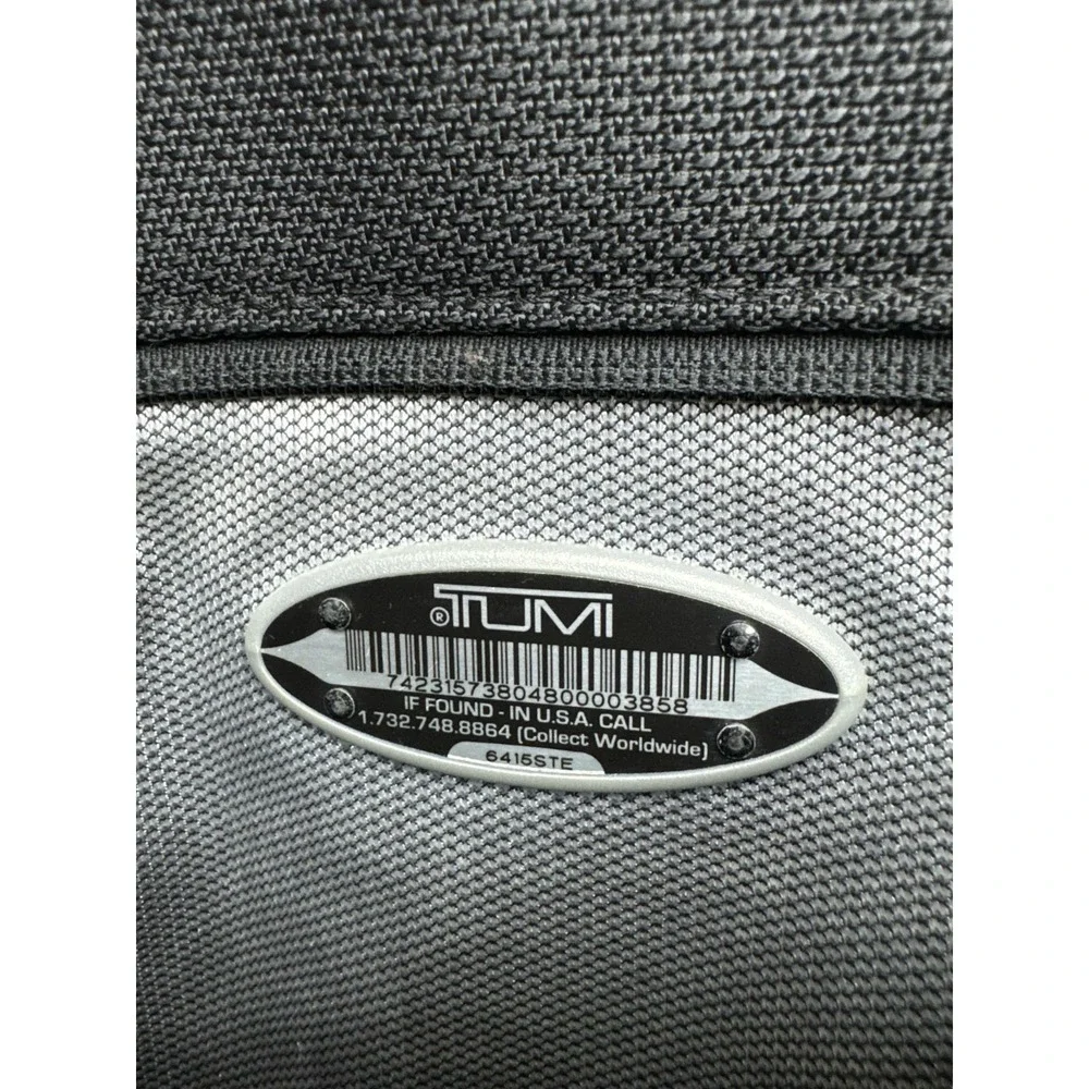 Tumi T3 Traveler‎ Carry On Adjustable Canvas Crossbody Messenger Bag Black